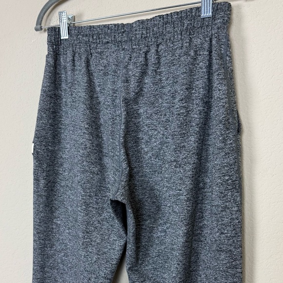 Vuori Performance DreamKnit Jogger Pants in Heather Grey - Picture 11 of 14